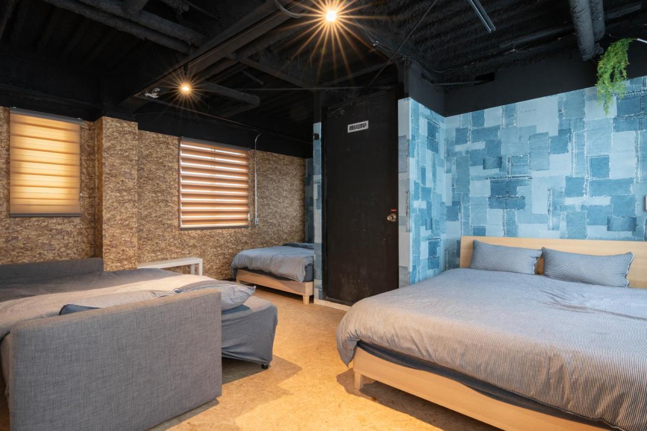 Aparthotel U.House à Ōsaka Extérieur photo